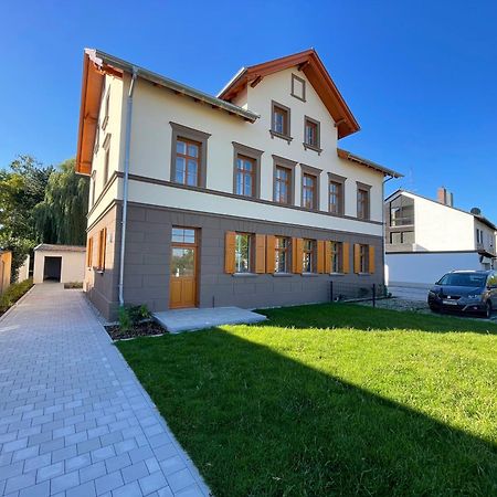 E&K Living - Design Apartments - Netflix - Audi - In Village - Free Parking Ingolstadt Kültér fotó